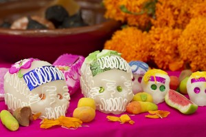 Mexican-Day-of-The-Dead-Offering-4917